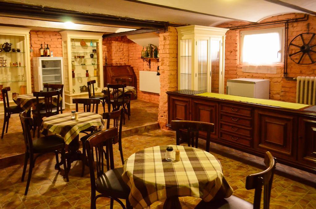 Casa Transilvania Сату-Маре Экстерьер фото
