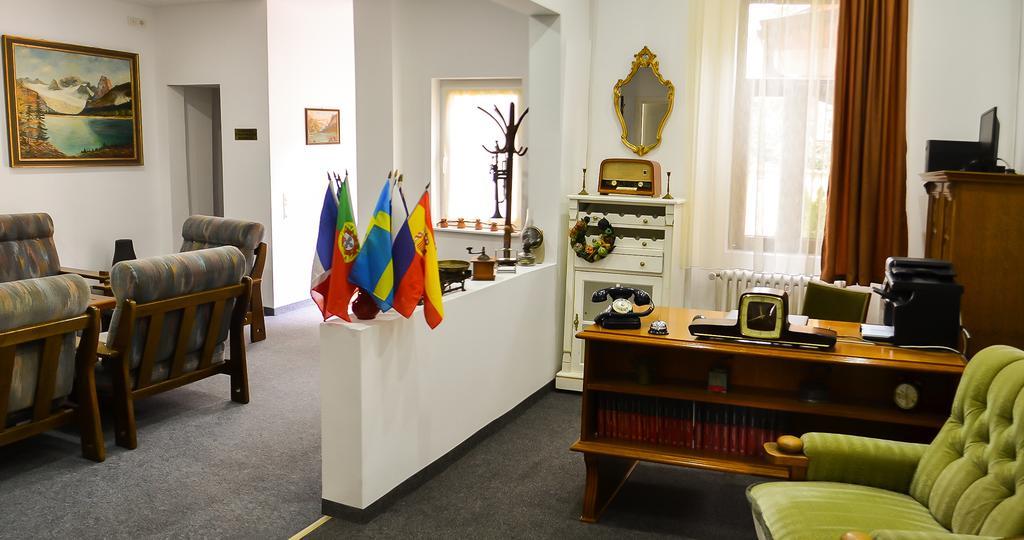 Casa Transilvania Сату-Маре Экстерьер фото